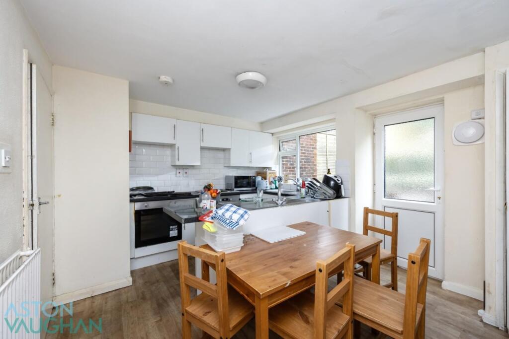 House in Brighton - View 2