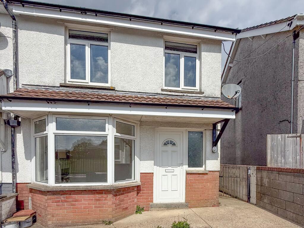 Main image of property: Tynycoed Crescent, Cefn Fforest, NP12