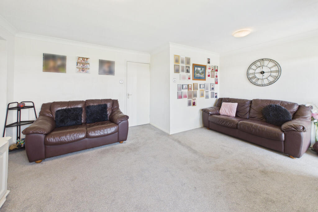 Apartment in Dacorum, The Image - More