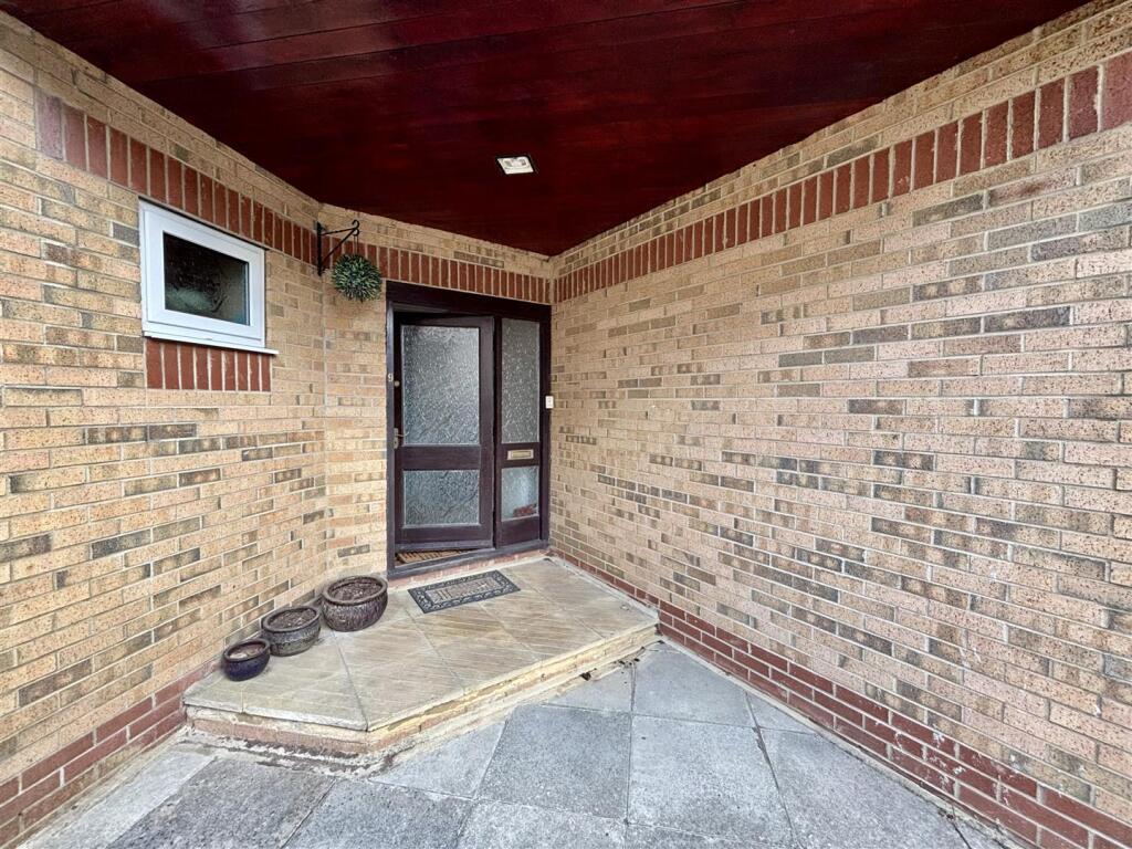 Additional image 25 of Highlands Close, Horton Bank Top, Bradford