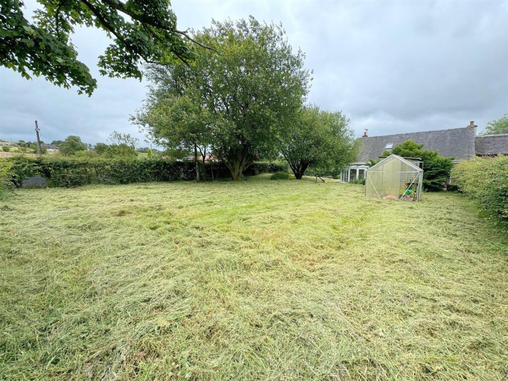 Stanways Lane, Biddulph Moor photo 2