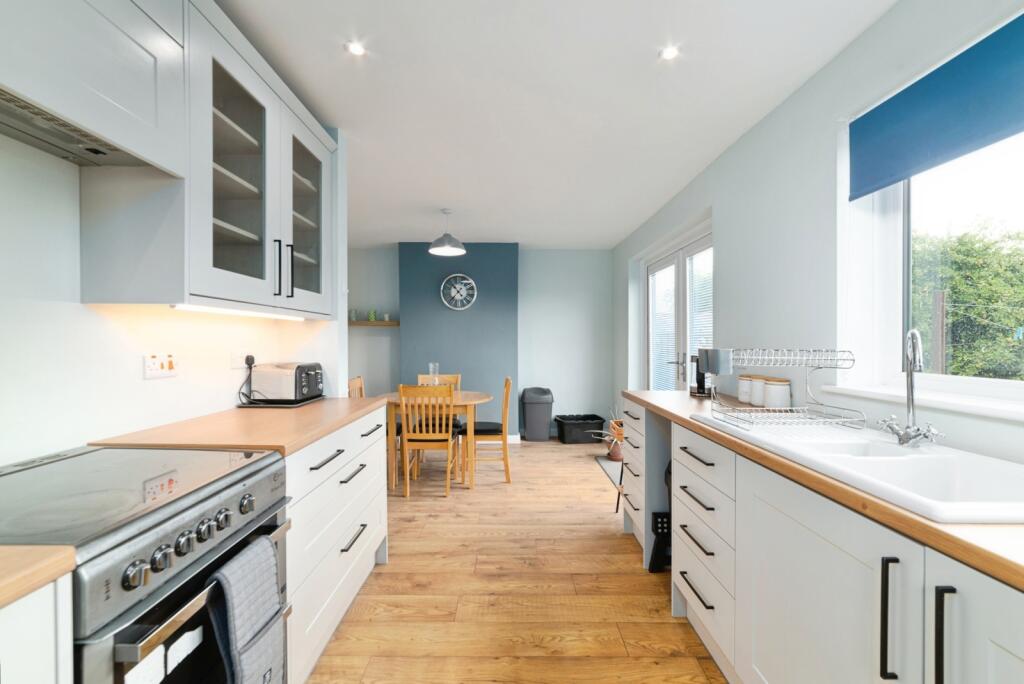 House in Carmarthen - View 5