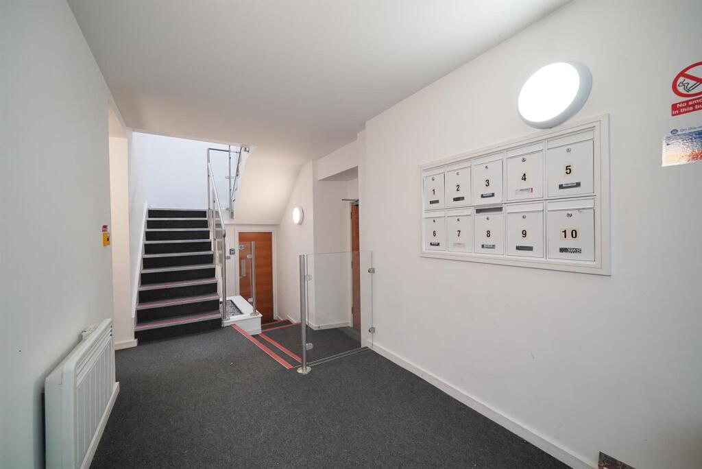 Lower Dagnall Street, St. Albans - More