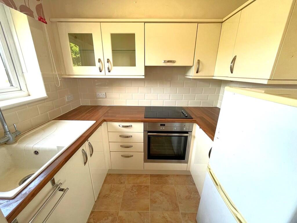 Apartment in Poole - View 5