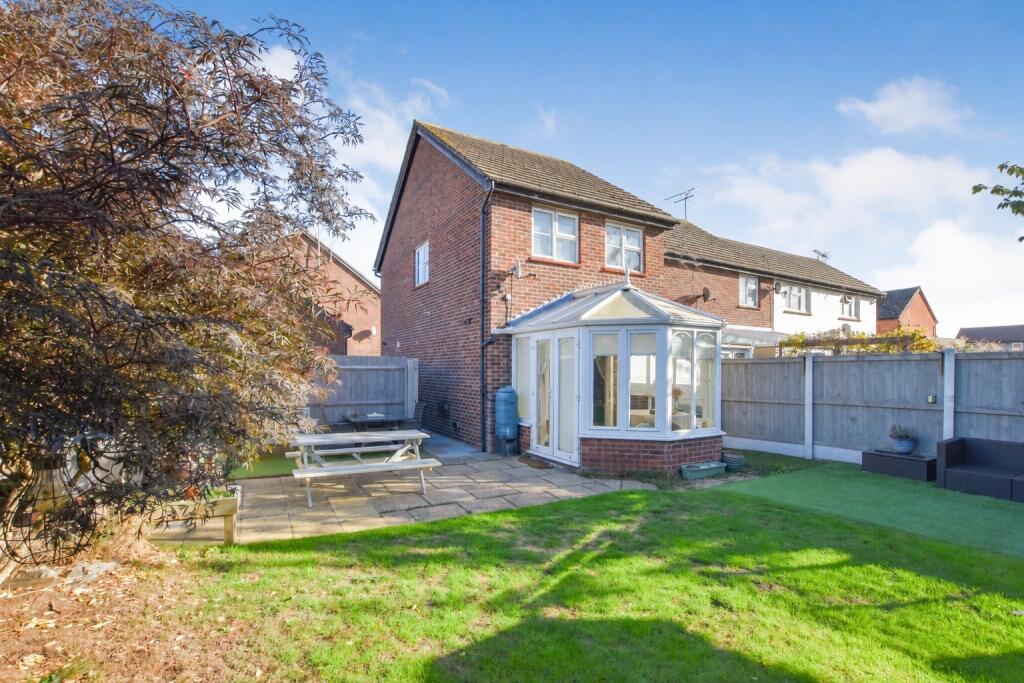 Wagtail Drive, Heybridge photo 2
