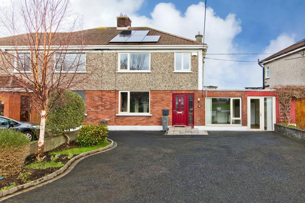 Main image of property: 181 Ballyroan Road, Rathfarnham, Dublin 16, D16 P6W2