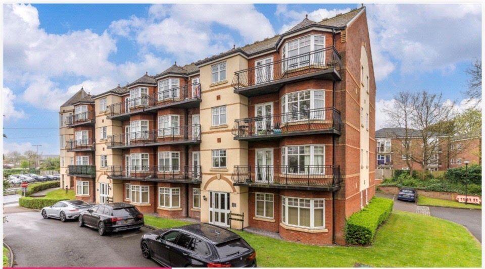 Main image of property: 38 Pennant Court, Penn Road, Wolverhampton, West Midlands, WV3 0DT