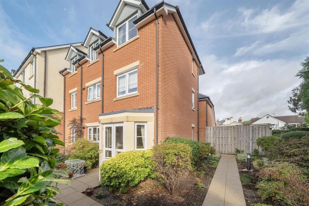 Apartment in Wimborne Minster, Dorset