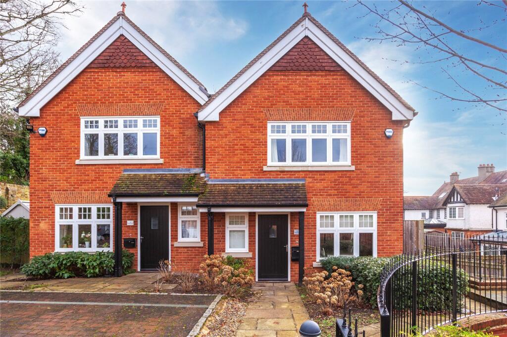 Main image of property: High Street, Wargrave, Berkshire, RG10