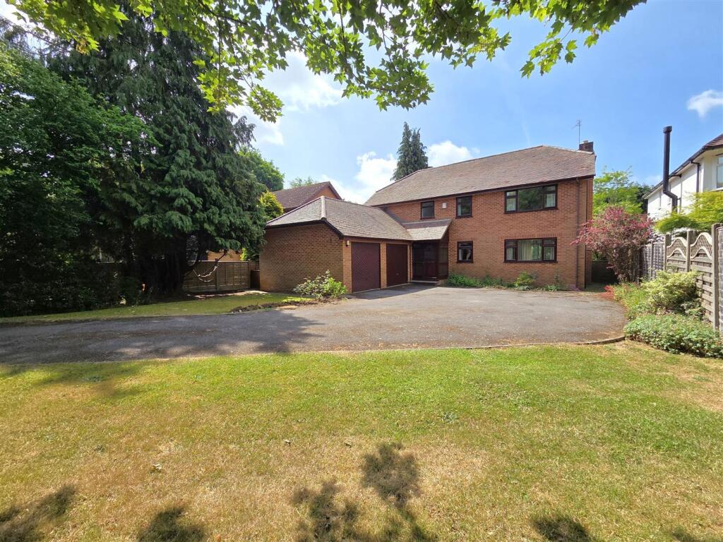5-bed detached on Swanwick Lane, Swanwick, £765,000