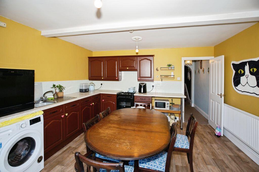 Apartment in Grimsby, Wellow - View 3