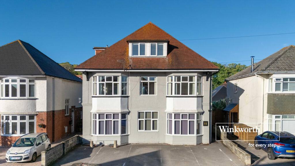 2-bed flat on Southern Road, Bournemouth, Dorset, BH6, £230,000