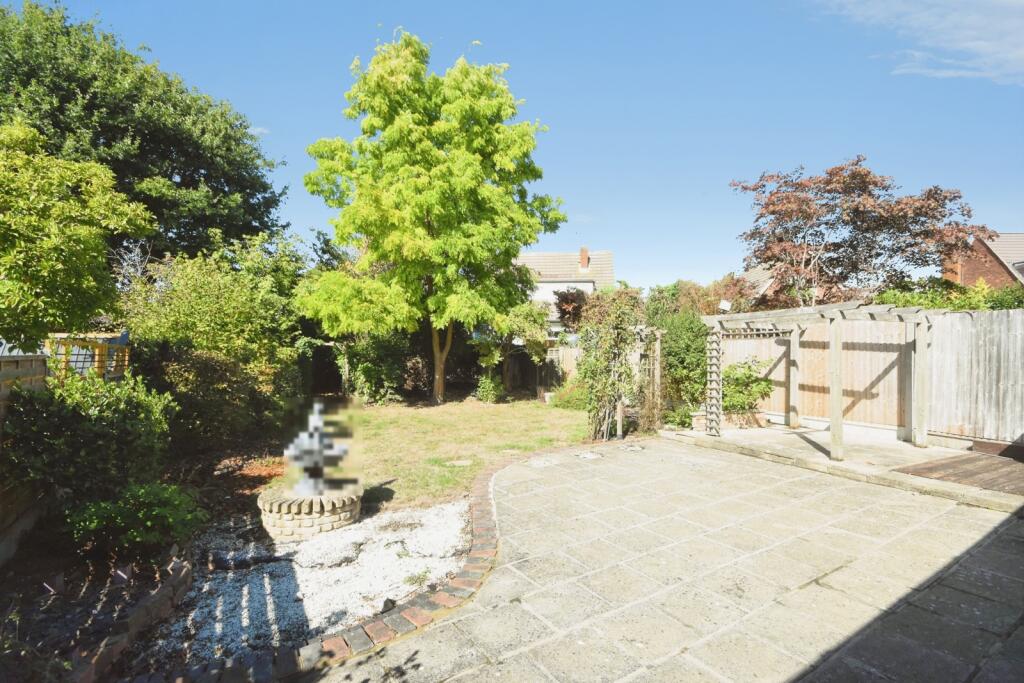 House in Southend-on-Sea - View 3