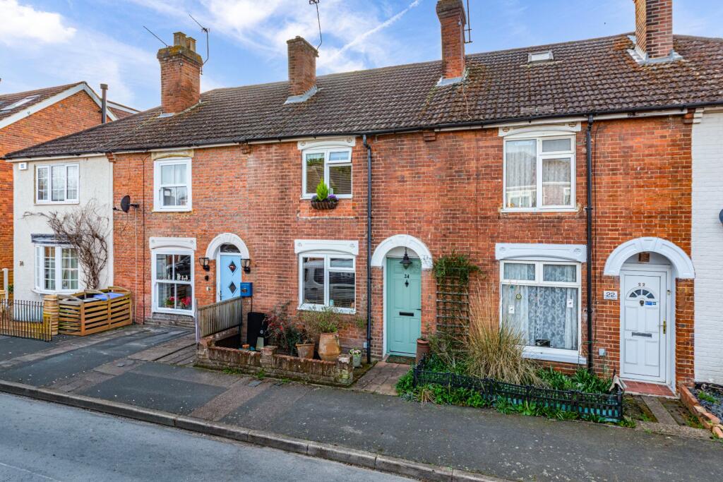 Main image of property: Sanway Close, Byfleet, Surrey, KT14