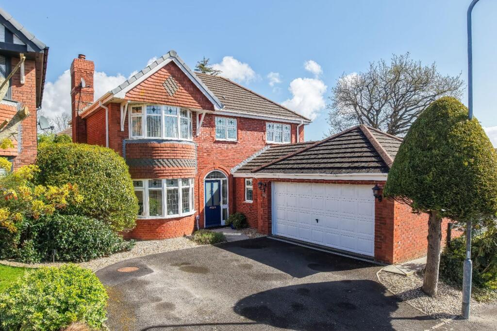 Main image of property: 12 Blodyn Y Gog, Barry, CF63 1FB