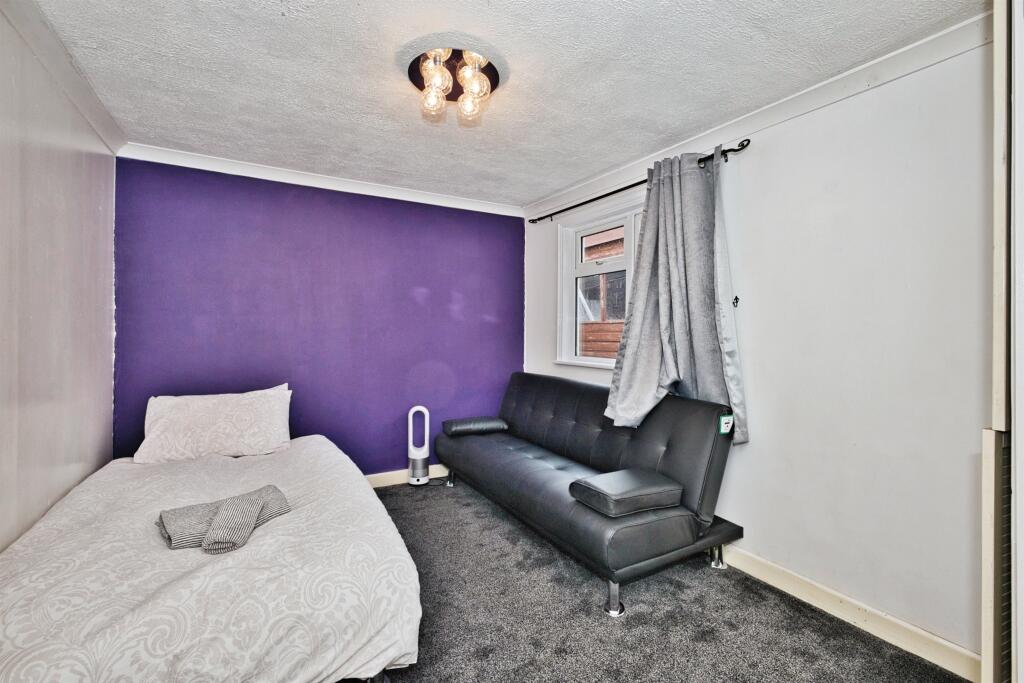 Additional image 15 of Thatcham Park, Yeovil