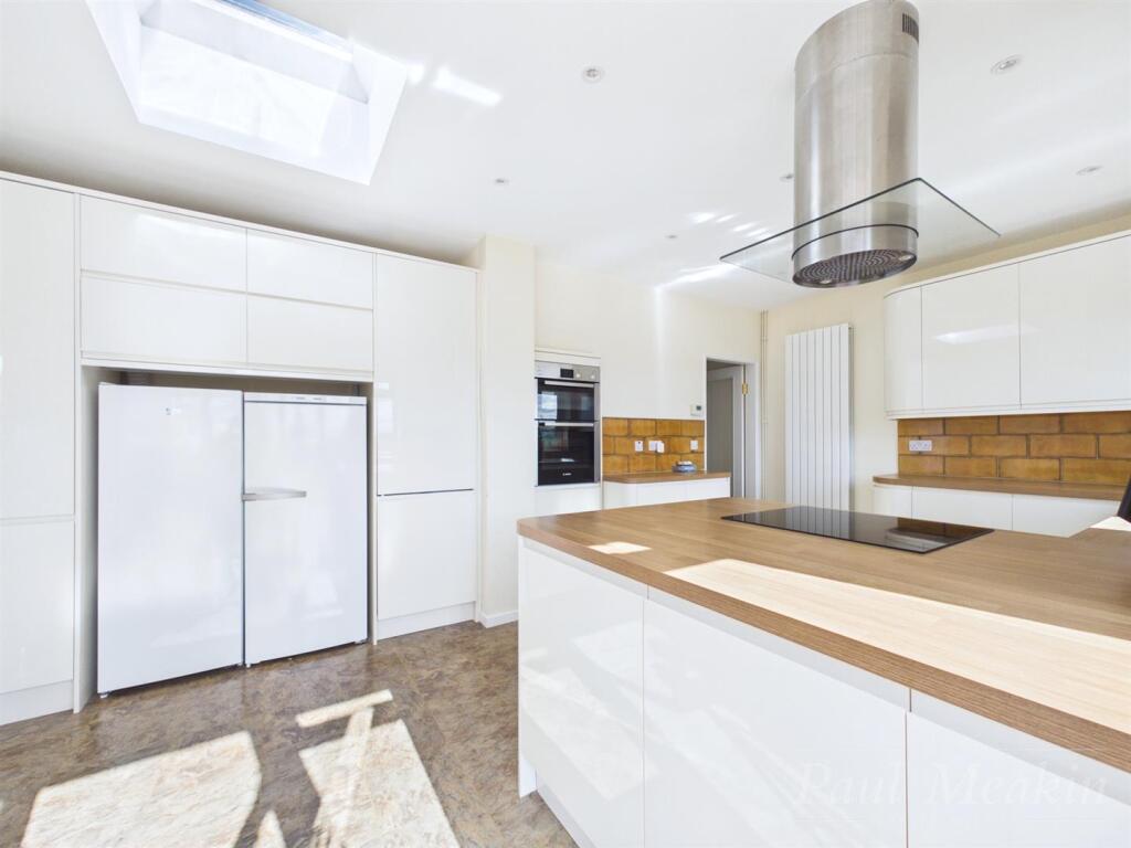Borrowdale Drive, Sanderstead photo 4