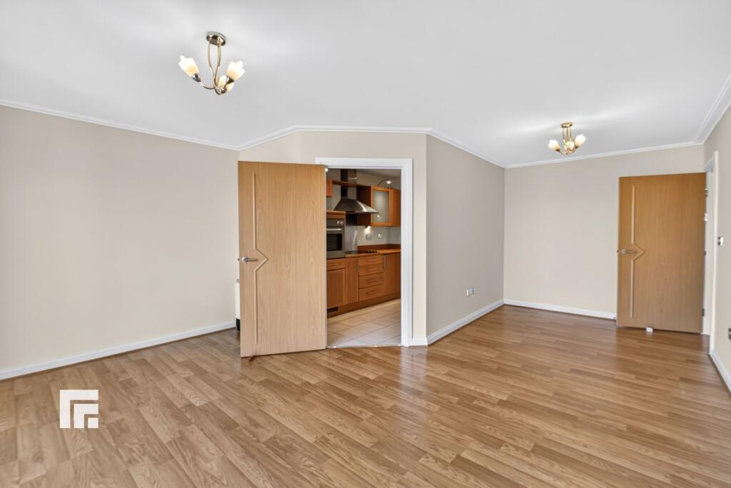 Apartment in Cardiff - View 5