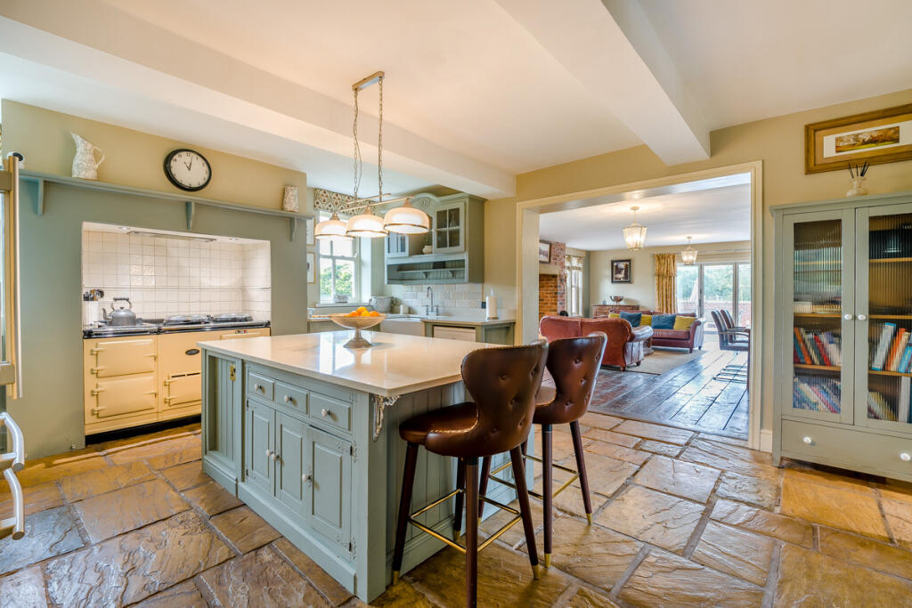 House in Stafford, Gnosall - View 5