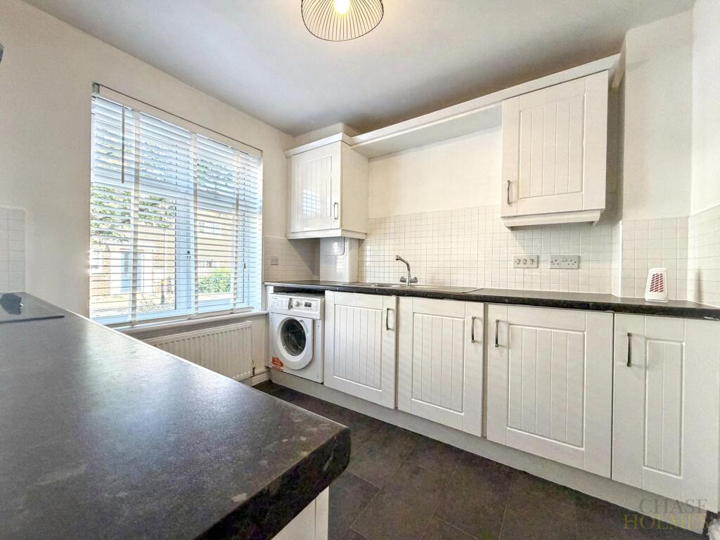 Apartment in South Tyneside, North East - View 2