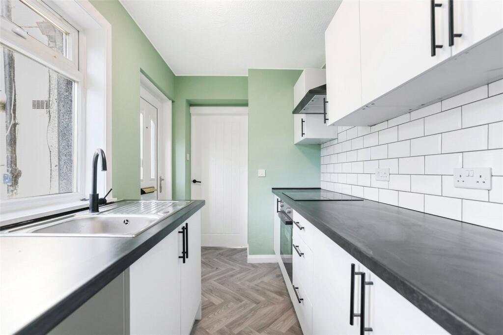 Apartment in Kirkcaldy - View 5