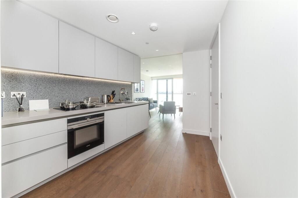Apartment in London, Greenwich Peninsula - View 4
