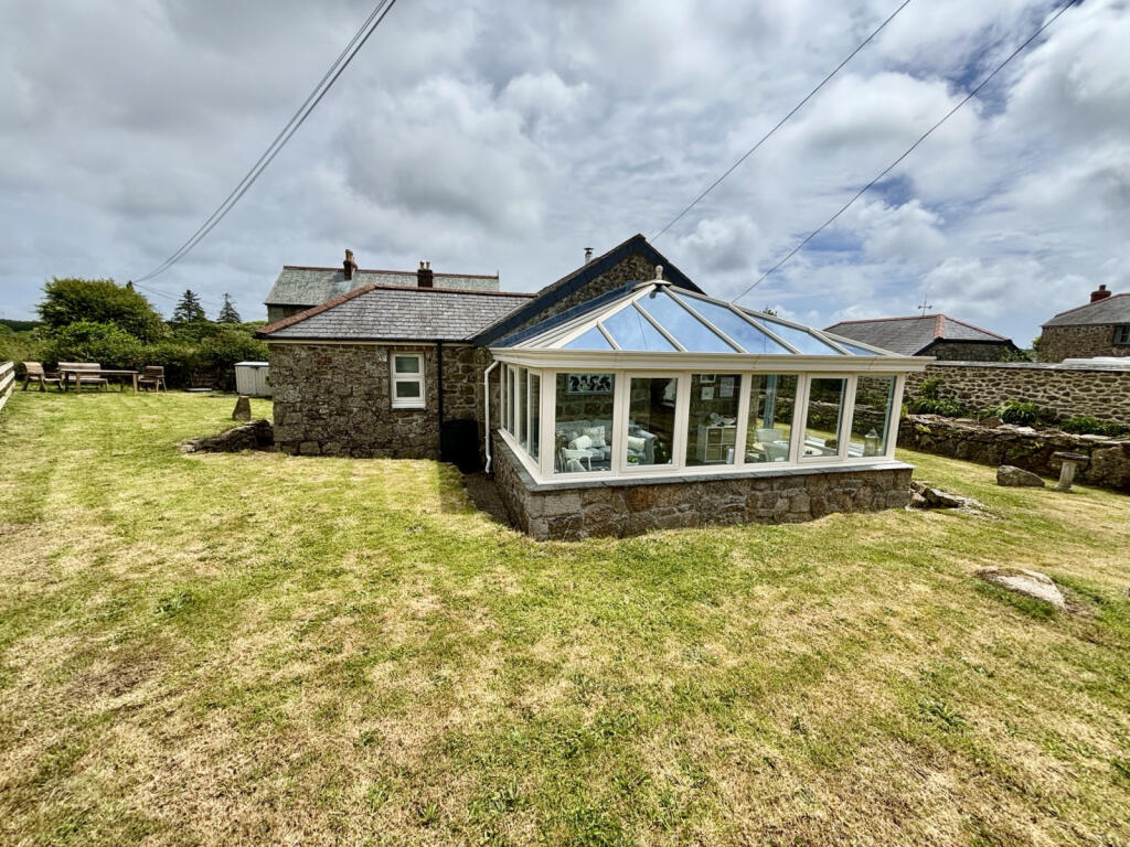 Main image of property: Kerris Vean, Paul, TR19 6NT