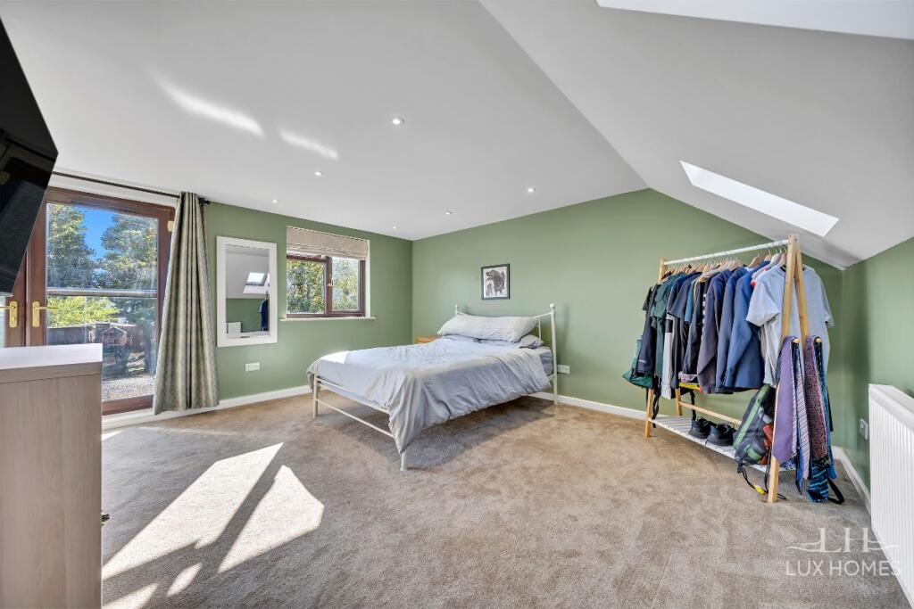 House in London - More