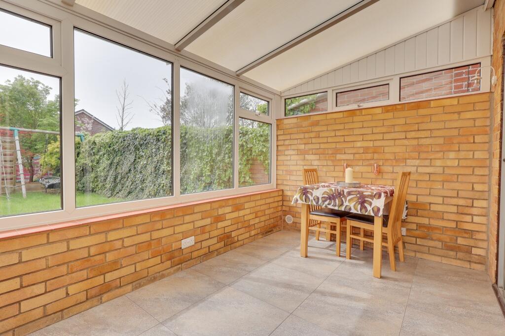 Obelisk Road, Woolston photo 4