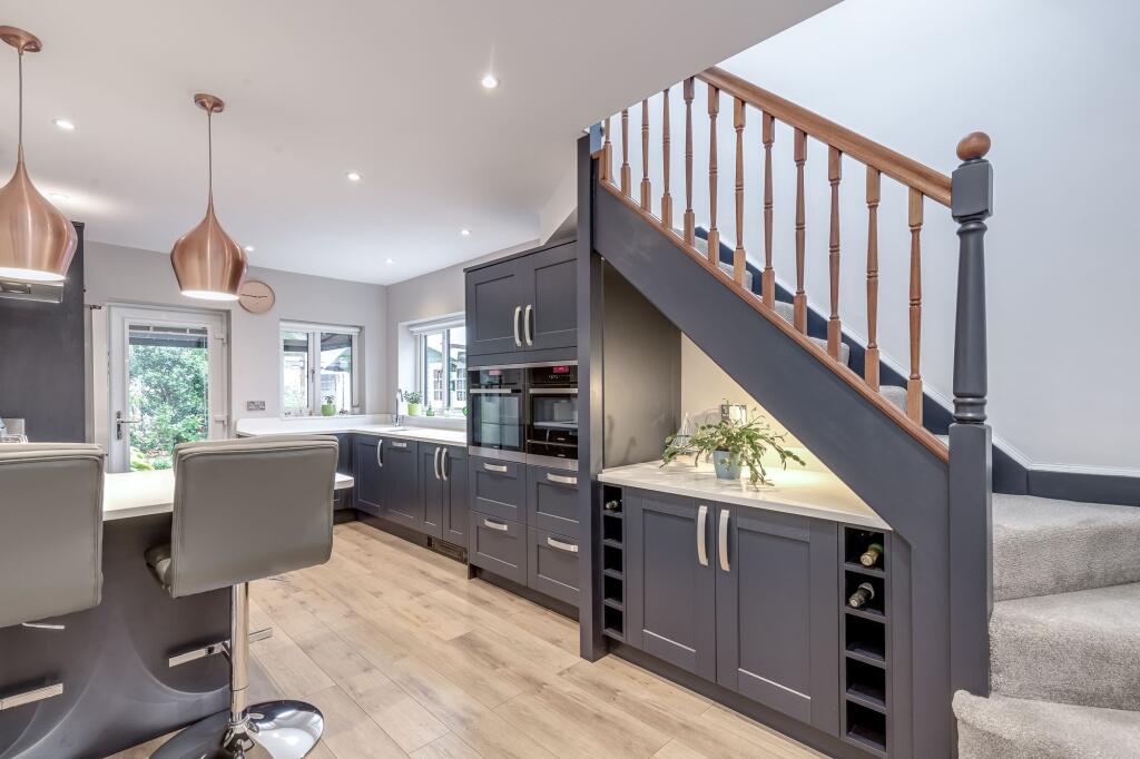 Diane Road, Ashton-In-Makerfield, WN4 photo 3