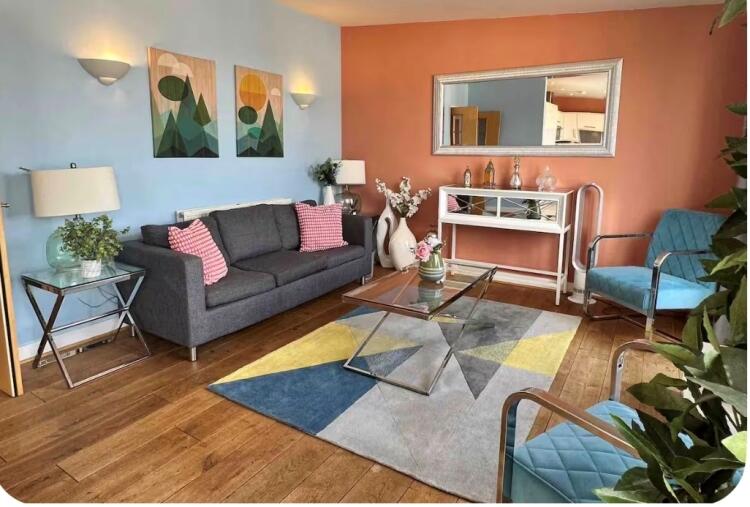 Main image of property: St. Clements Street, Oxford