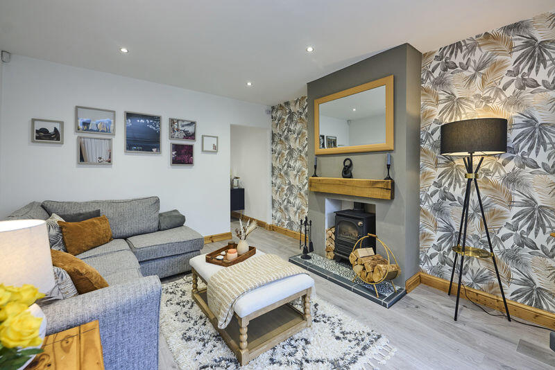 Larch Close, Billinge, Wigan photo 4