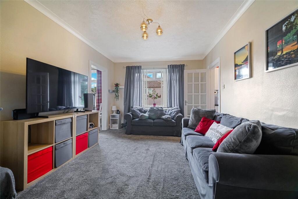 Apartment in Glasgow - View 3