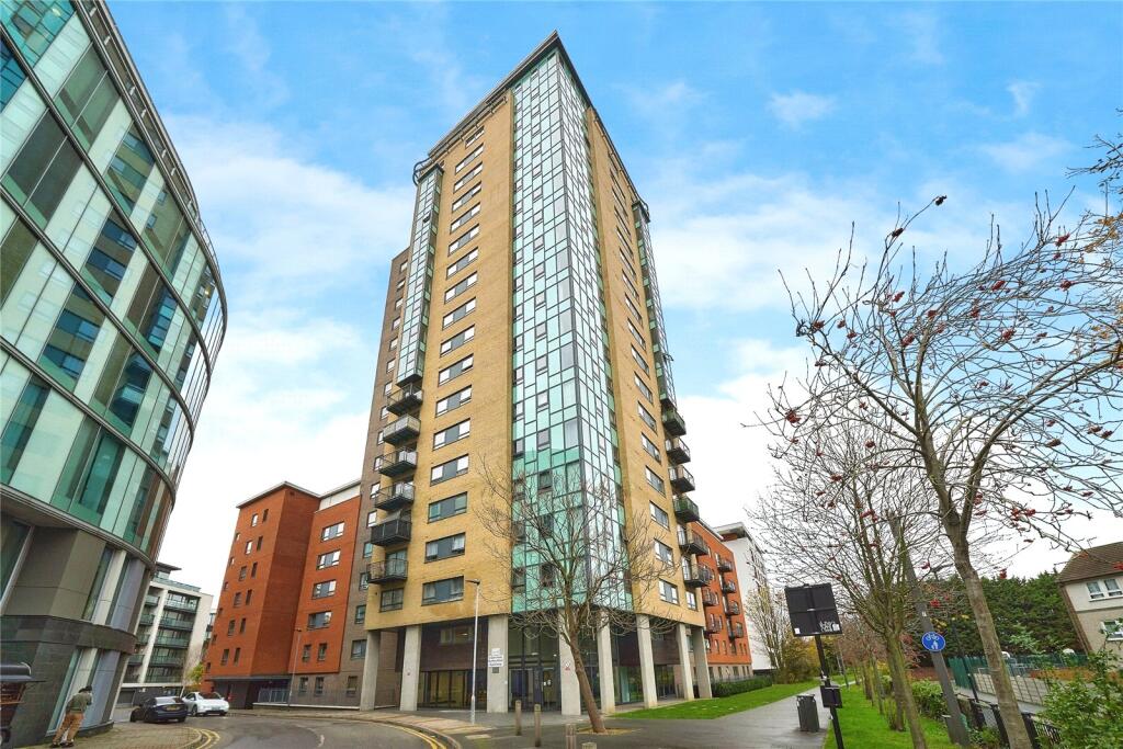 Cam Road, London, E15