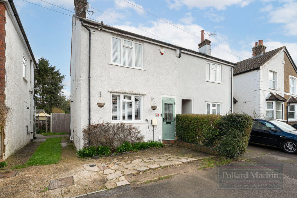 Main image of property: Alexandra Road, Warlingham