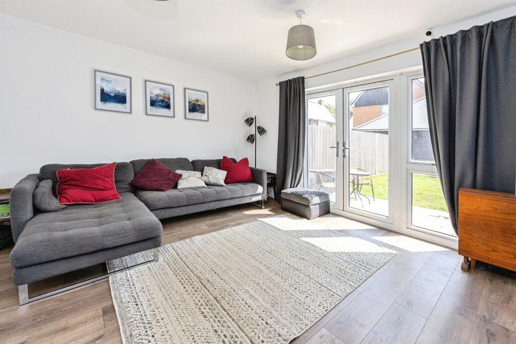 Conningbrook Avenue, Kennington, Ashford photo 4