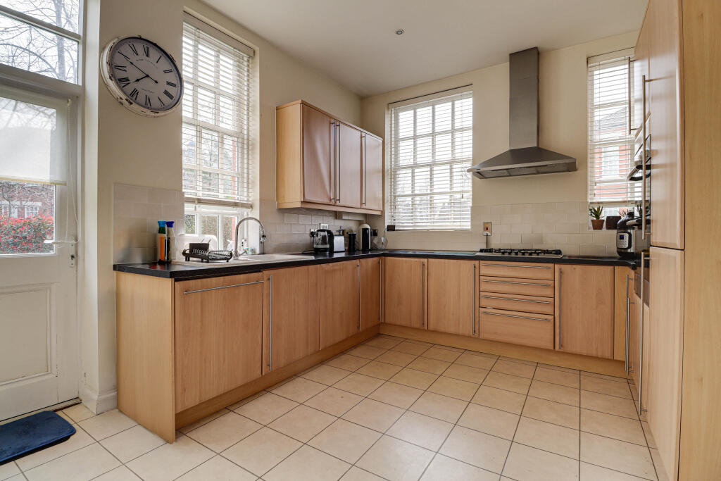 Additional image 2 of Casson Court, Napsbury Park, Hertfordshire, AL2