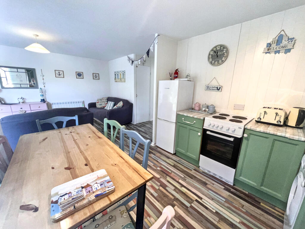 Honicombe Park, No. 21 Manorcombe Bungalows, Latchley Plain to Norris Green, St. Anns Chapel, Cornwall PL17 8NS photo 4