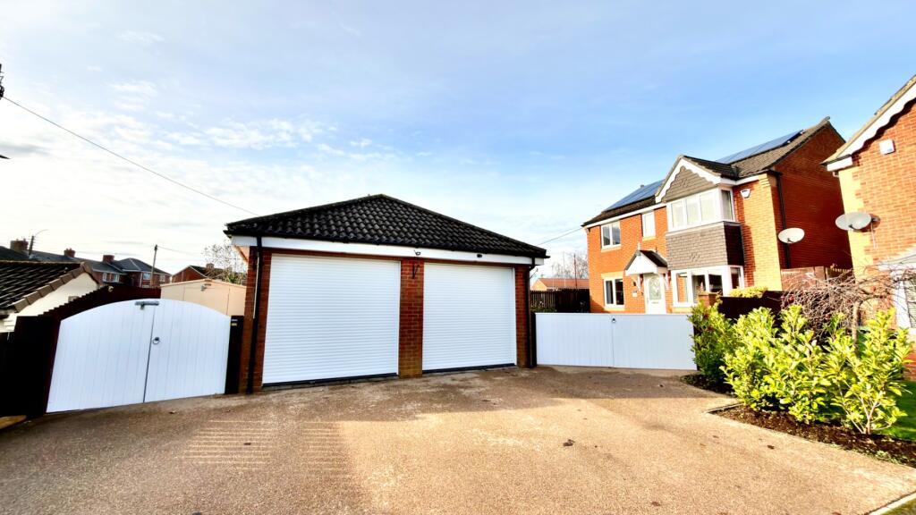 4-bed detached on Ellerby Mews, Thornley, Durham, DH6 3FB, £270,000