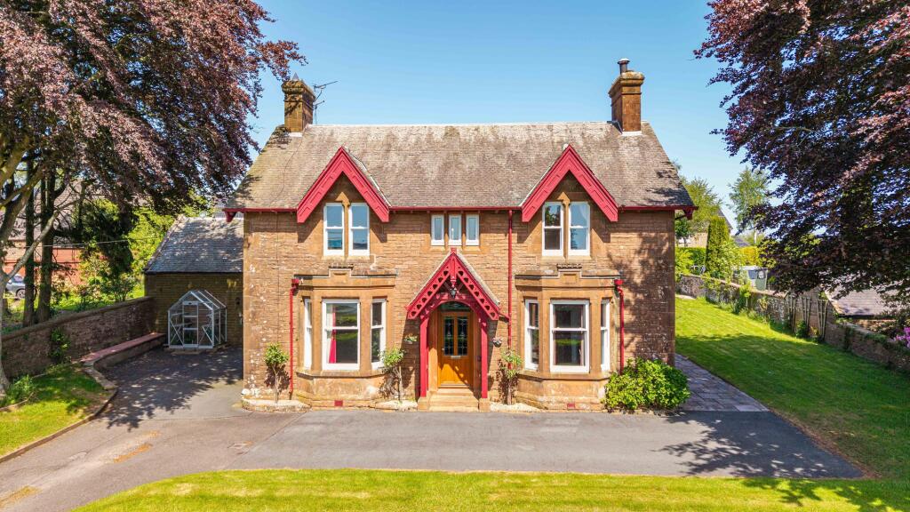 Main image of property: Castlebank, Lockerbie Rd, Lochmaben, DG11