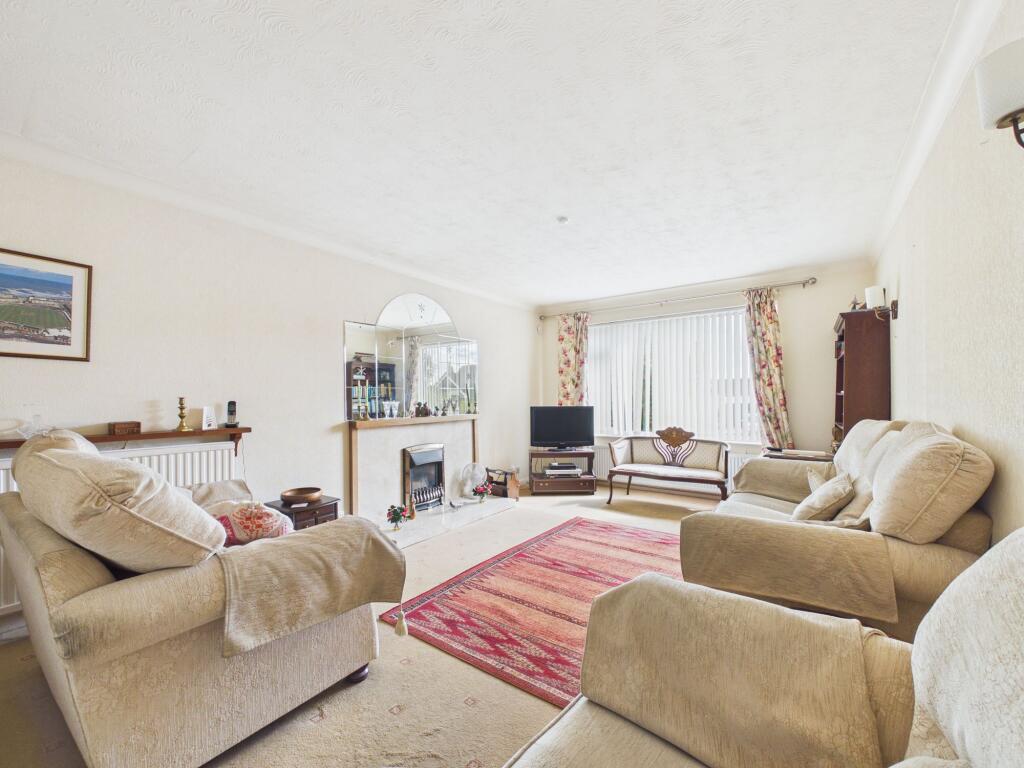 House in York - View 2