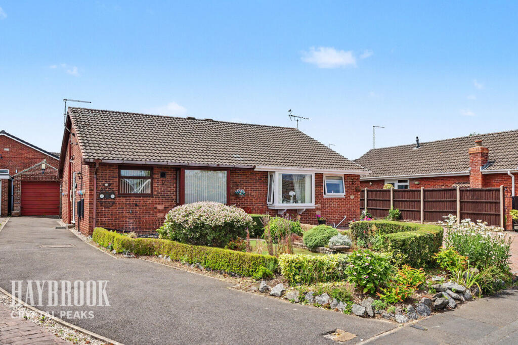 2-bed semi-detached on Watkinson Gardens, Waterthorpe, £210,000