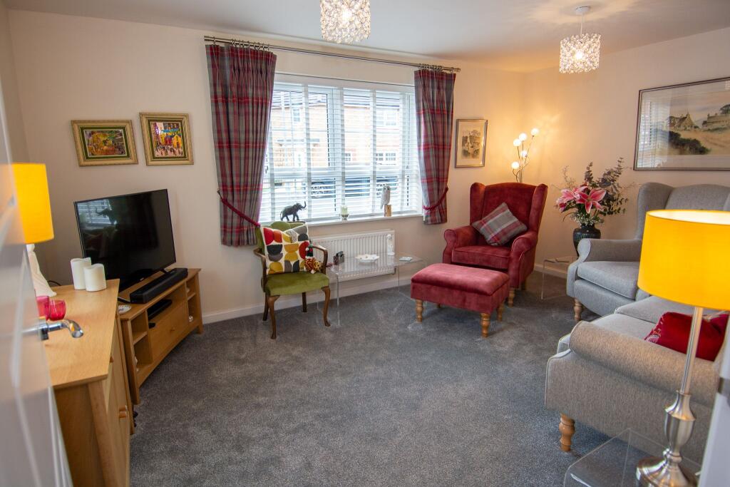 Emberton Road, Alsager, Stoke-on-Trent photo 3