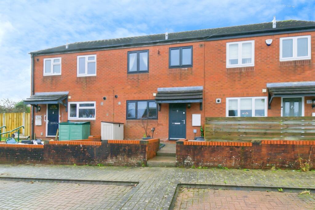 Main image of property: Hillary Rise, Barry