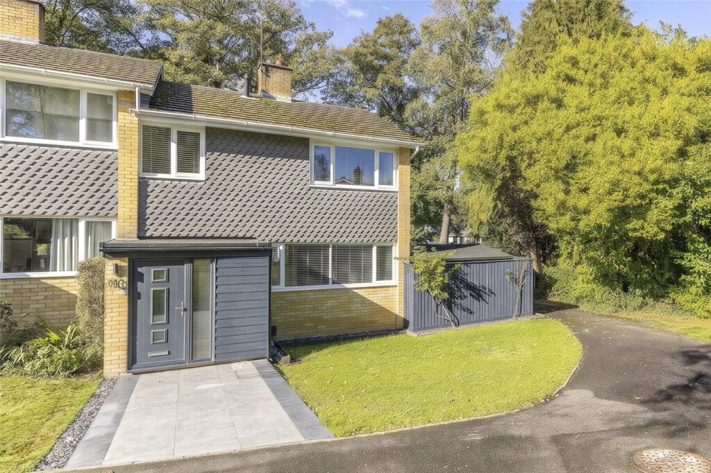 St. Georges Close, Highcliffe, Dorset, BH23