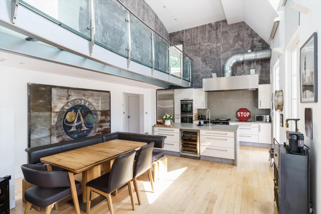 Main image of property: Bishopsgate Road, Englefield Green, Surrey, TW20