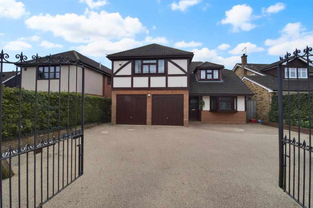 Main image of property: Wyatts Green Road, Brentwood, CM15 0QB