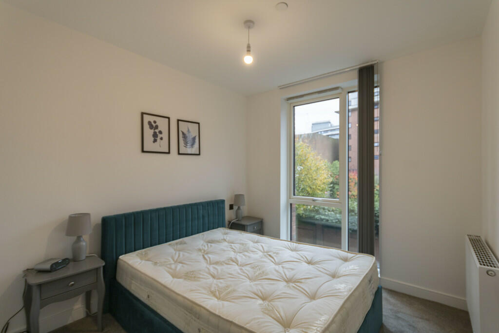 Apartment in Birmingham, West Midlands - View 6