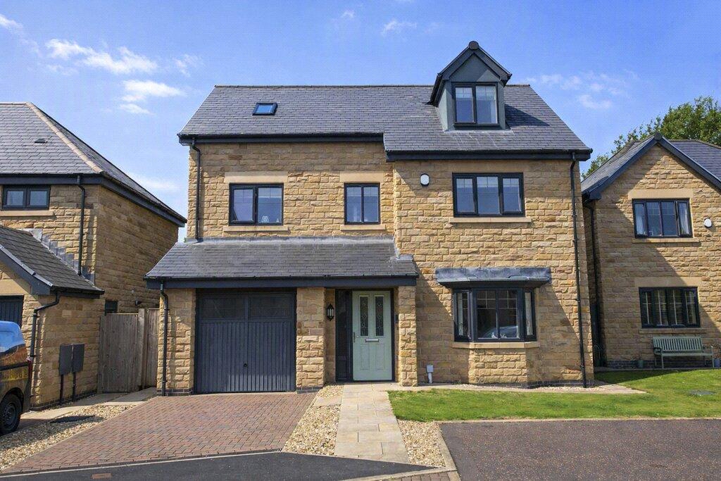 Main image of property: 11 Beckside, Salterforth, Lancashire, BB18 5BL