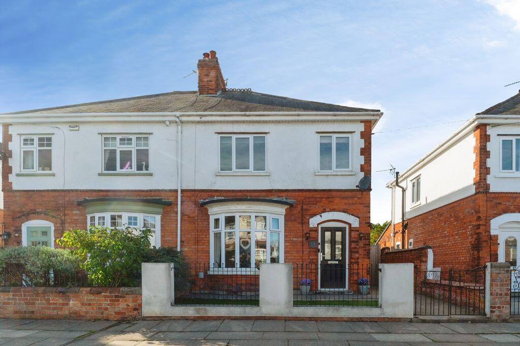 House in Grimsby, Holme Hill